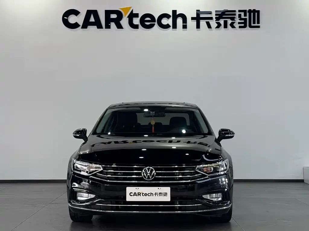 Volkswagen Magotan 2021 из CN, фото 2