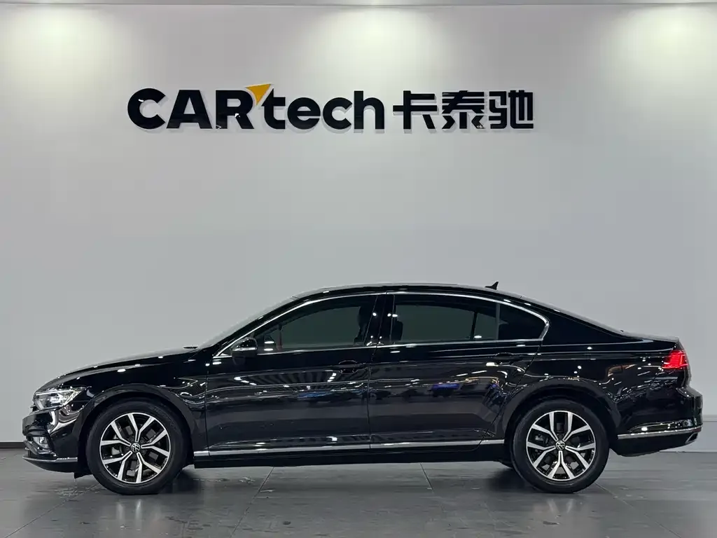 Volkswagen Magotan 2021 из CN, фото 5