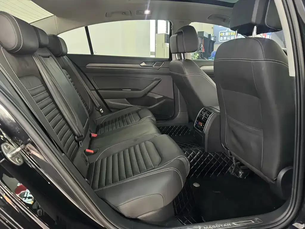 Volkswagen Magotan 2021 из CN, фото 7