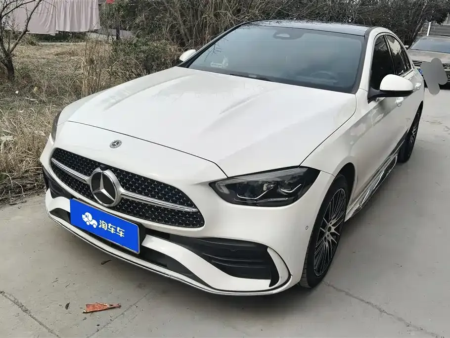 Mercedes-Benz C-Class — фото 1