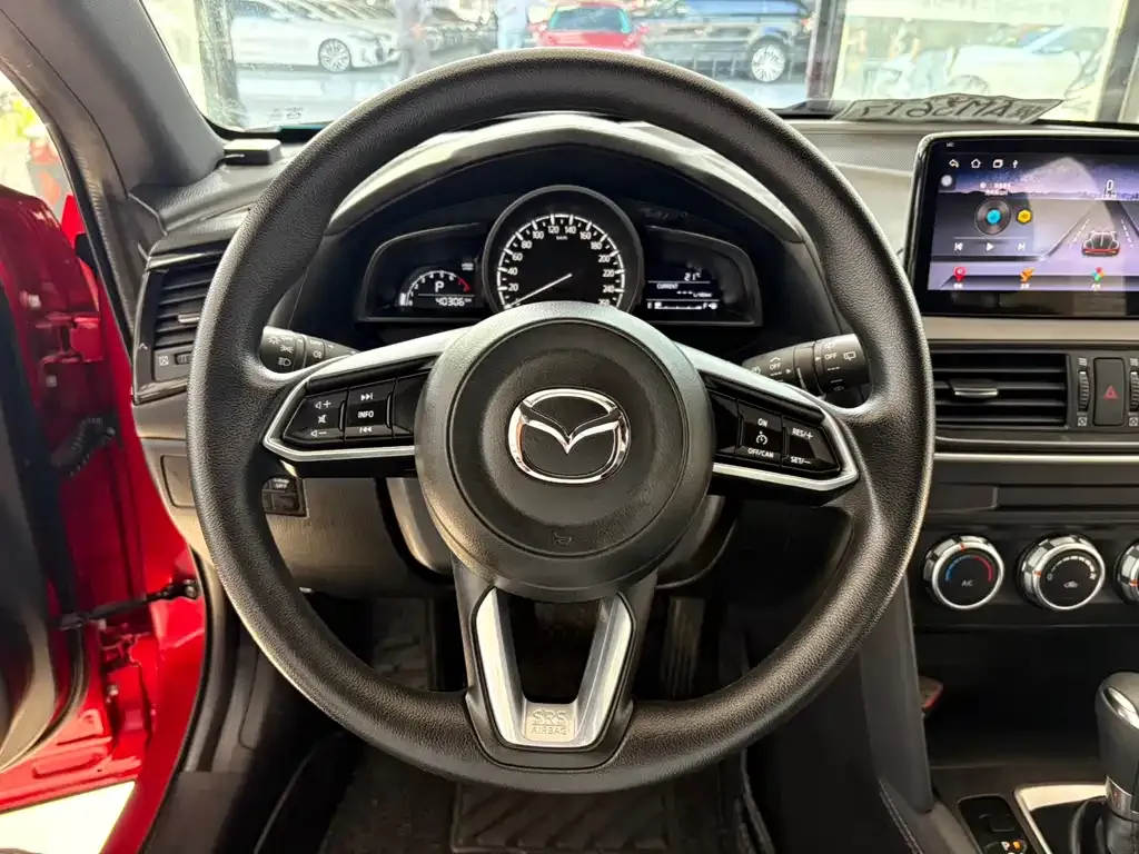 Mazda CX-4 — фото 4