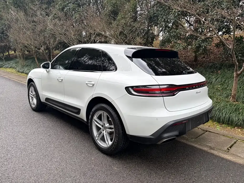 Porsche Macan — фото 8
