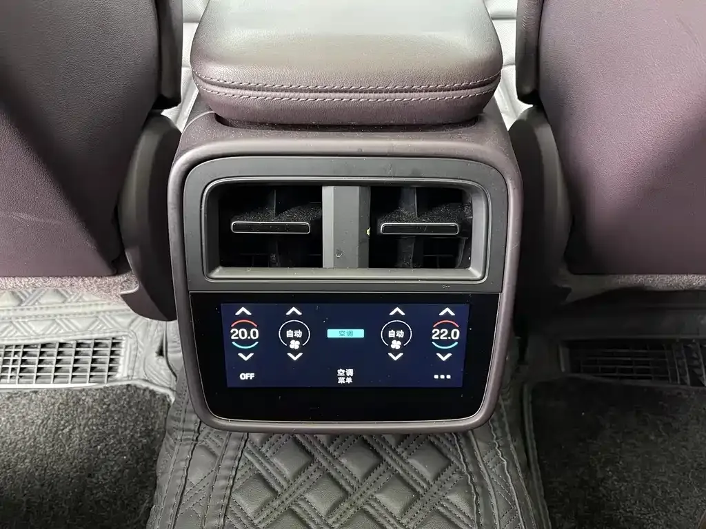 Porsche Taycan 2025 из CN, фото 5