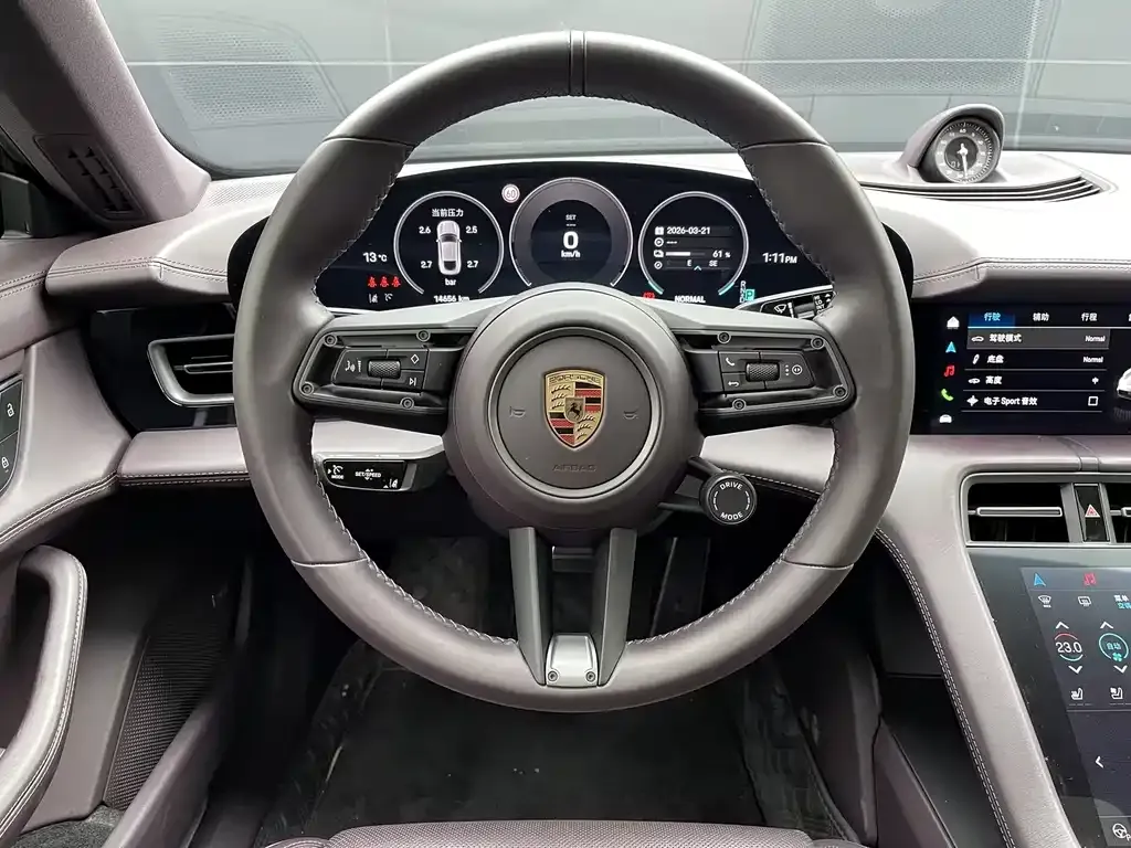 Porsche Taycan 2025 из CN, фото 9