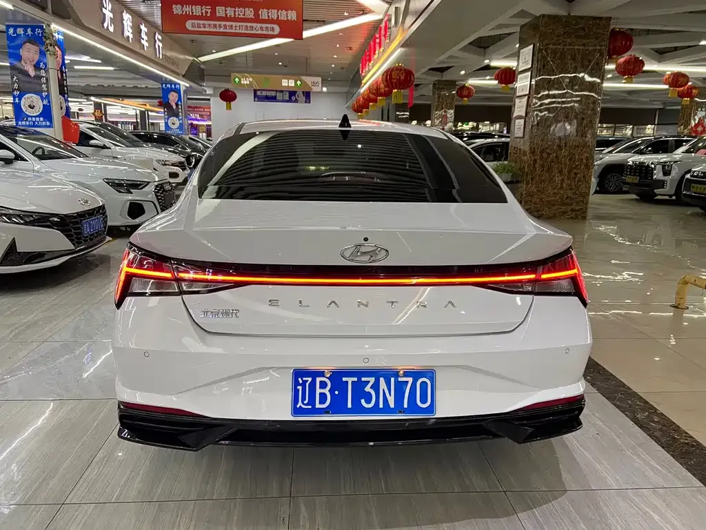 Hyundai Elantra 2022 из CN, фото 9