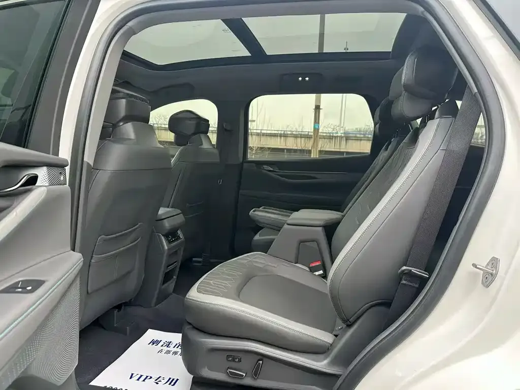 Ford Edge 2024 из CN, фото 5