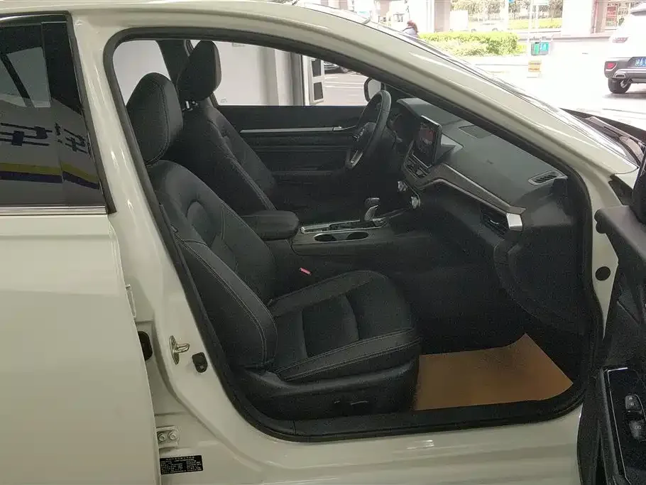 Nissan Teana 2022 из CN, фото 9