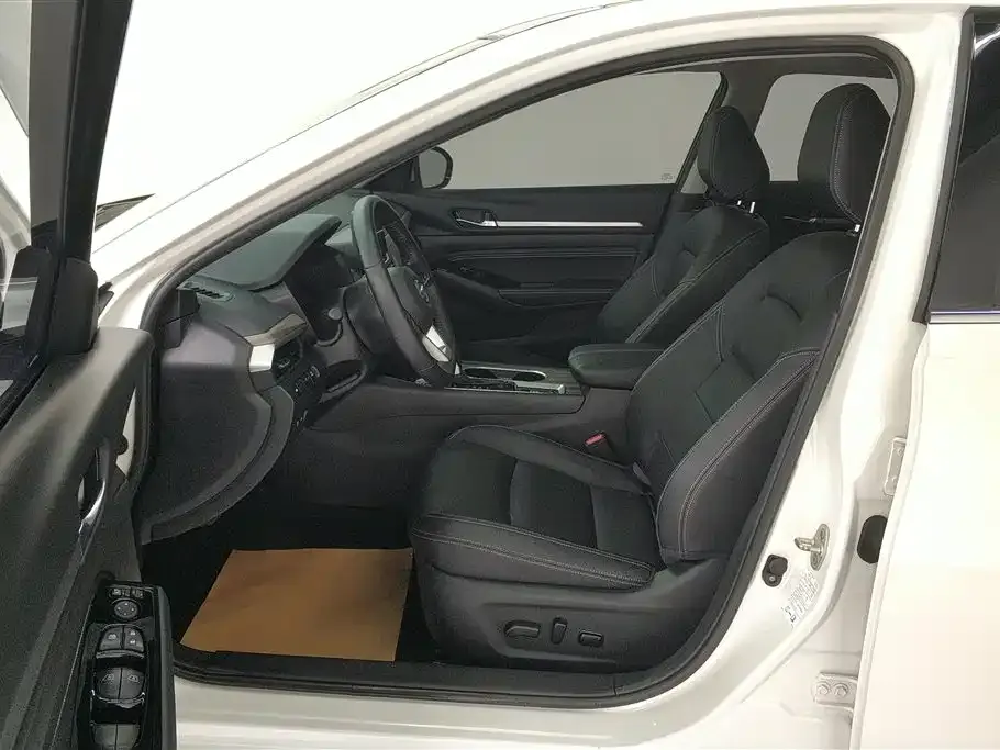 Nissan Teana 2022 из CN, фото 10