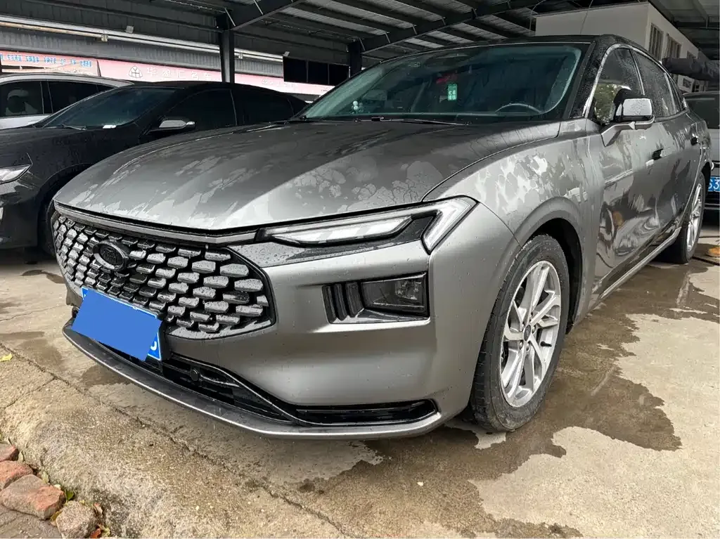 Ford Mondeo 2023 из CN, фото 1