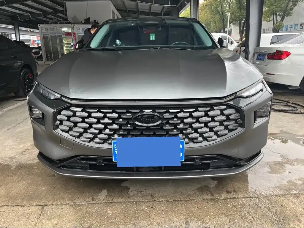 Ford Mondeo 2023 из CN, фото 9