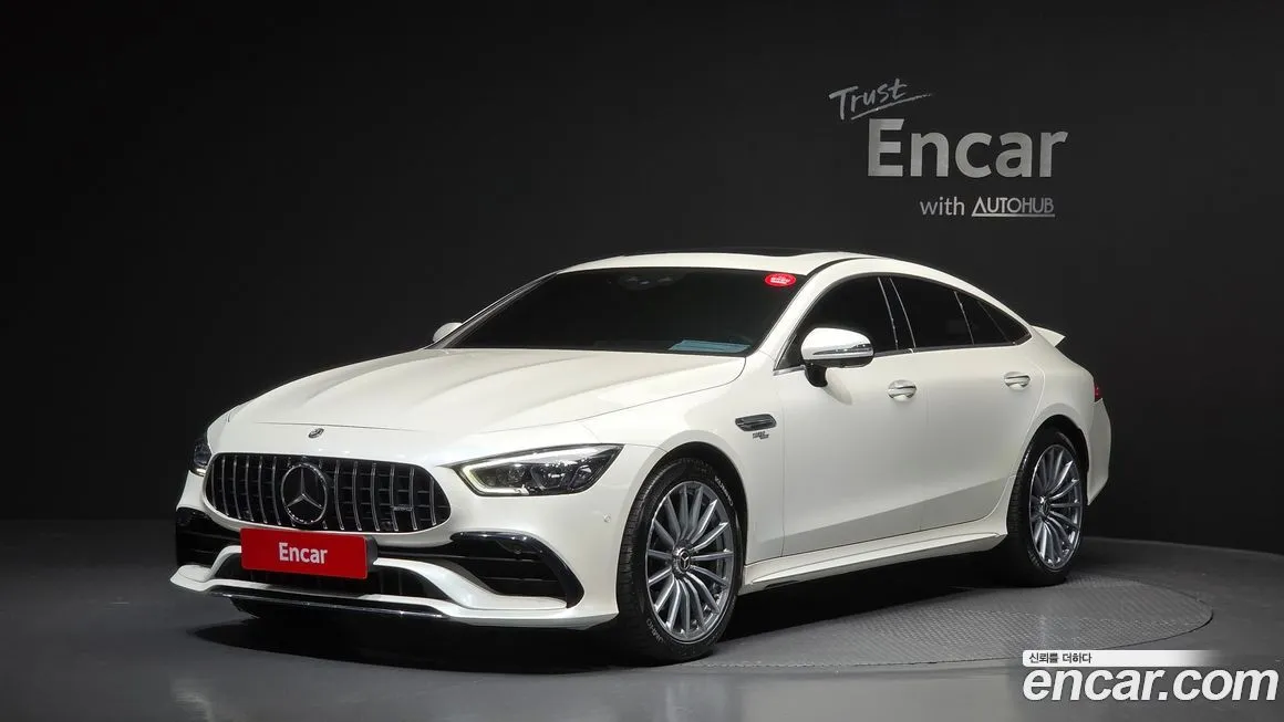 Mercedes-Benz AMG GT — фото 1