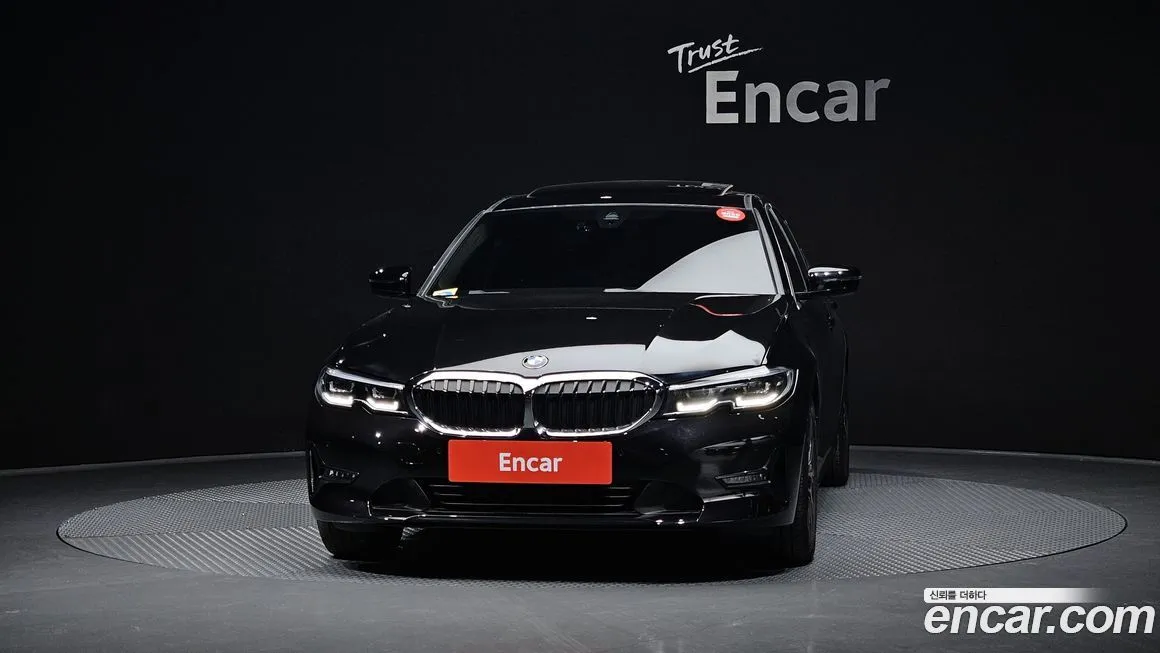 BMW 3-Series 2021 из KR, фото 2