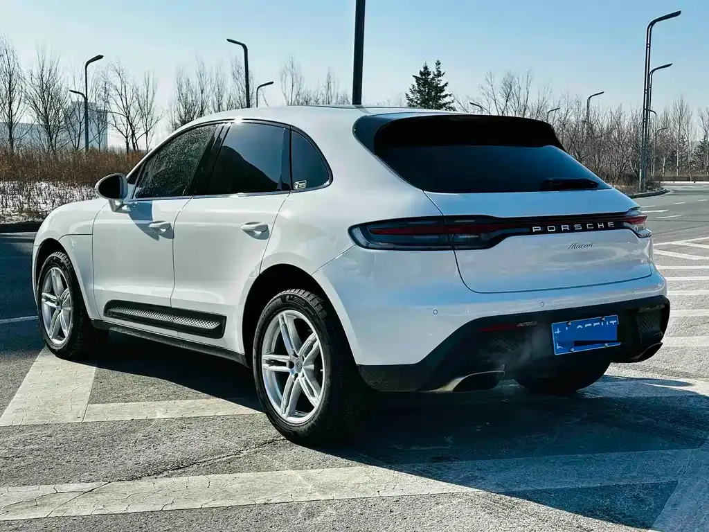 Porsche Macan — фото 7