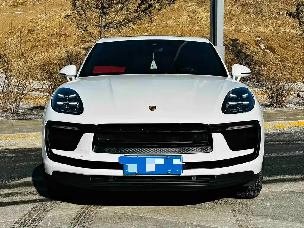 Porsche Macan — фото 9