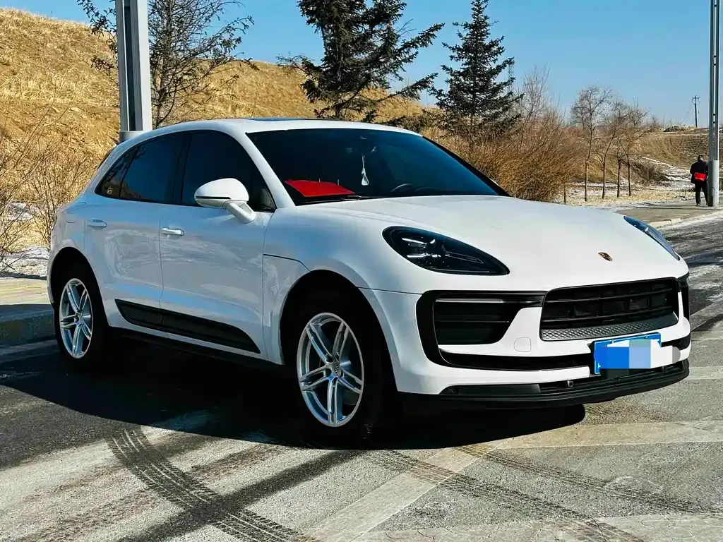 Porsche Macan — фото 5