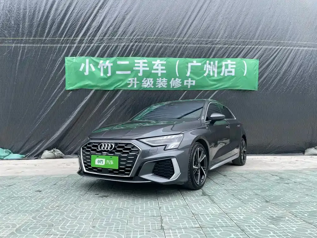 Audi A3 2023 из CN, фото 1