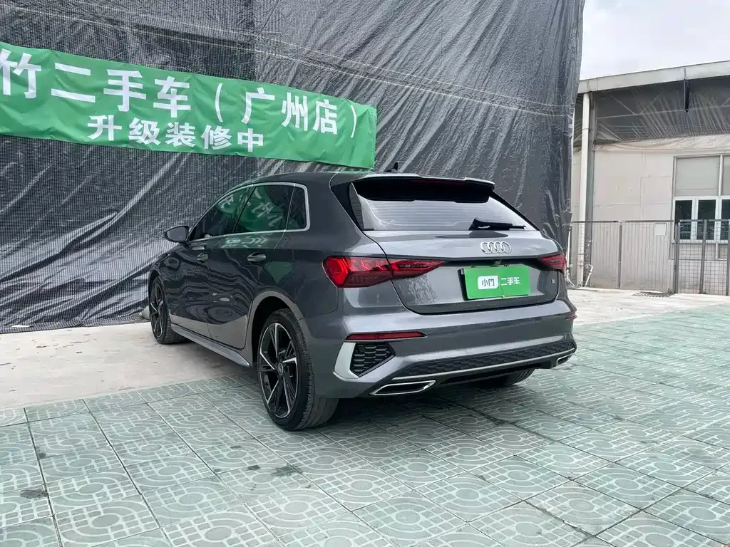 Audi A3 2023 из CN, фото 4