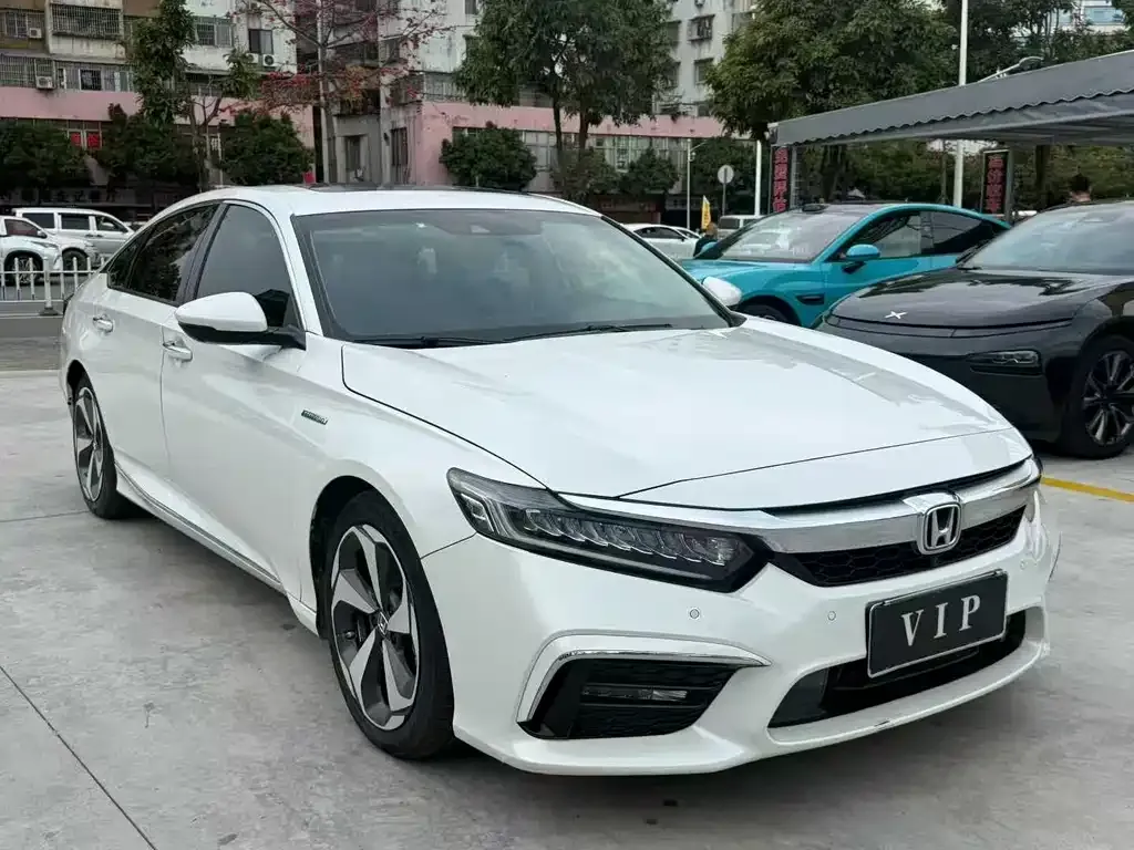 Honda Inspire — фото 4