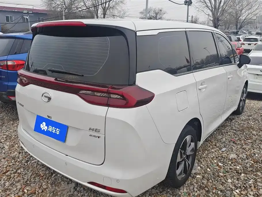 GAC Motor Trumpchi M6 — фото 10