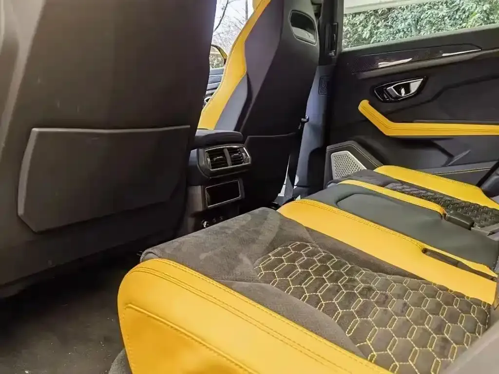 Lamborghini Urus 2022 из CN, фото 5