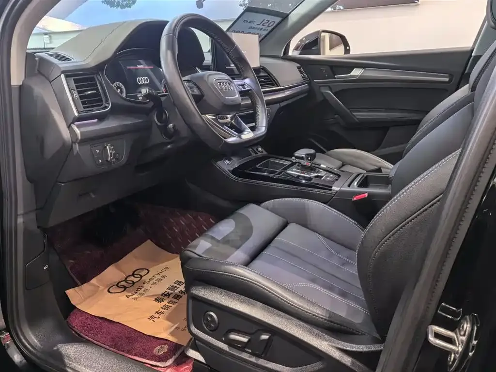 Audi Q5L 2022 из CN, фото 4