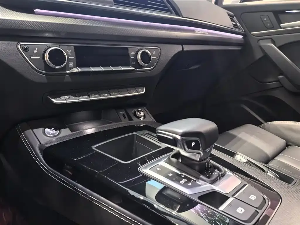 Audi Q5L 2022 из CN, фото 10