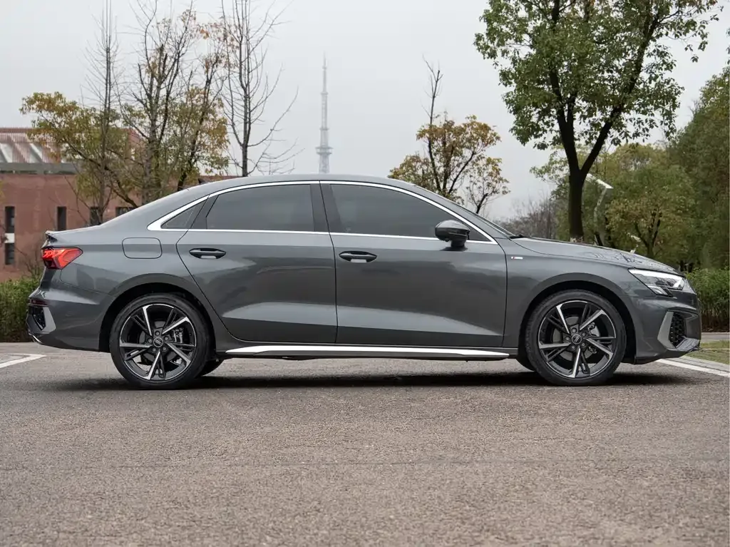 Audi A3 2022 из CN, фото 8