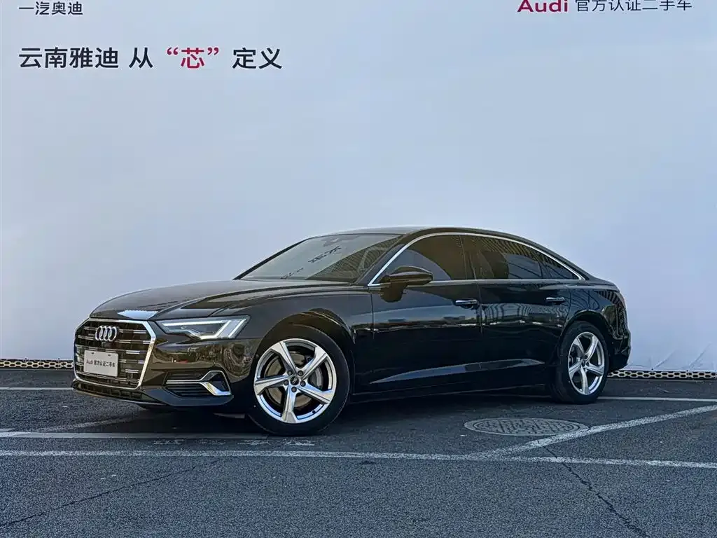 Audi A6L 2023 из CN, фото 1