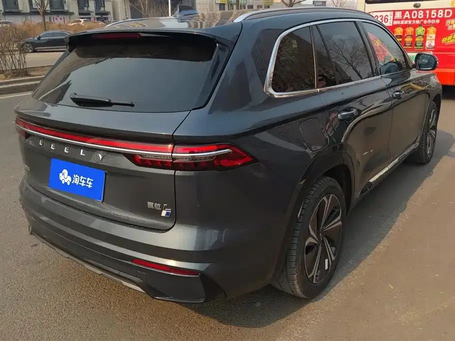 Geely Xingyue L — фото 6