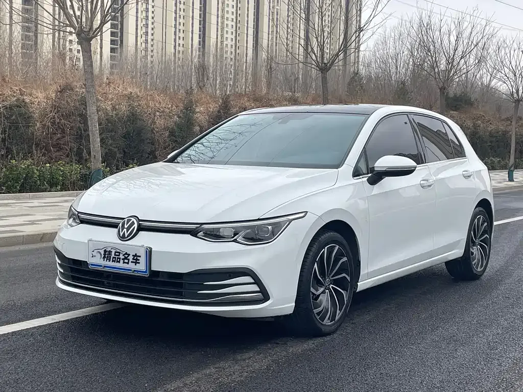 Volkswagen Golf 2022 из CN, фото 1