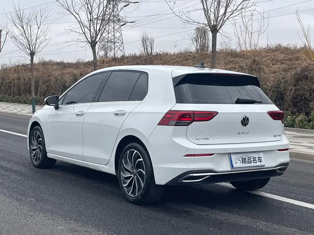 Volkswagen Golf 2022 из CN, фото 10