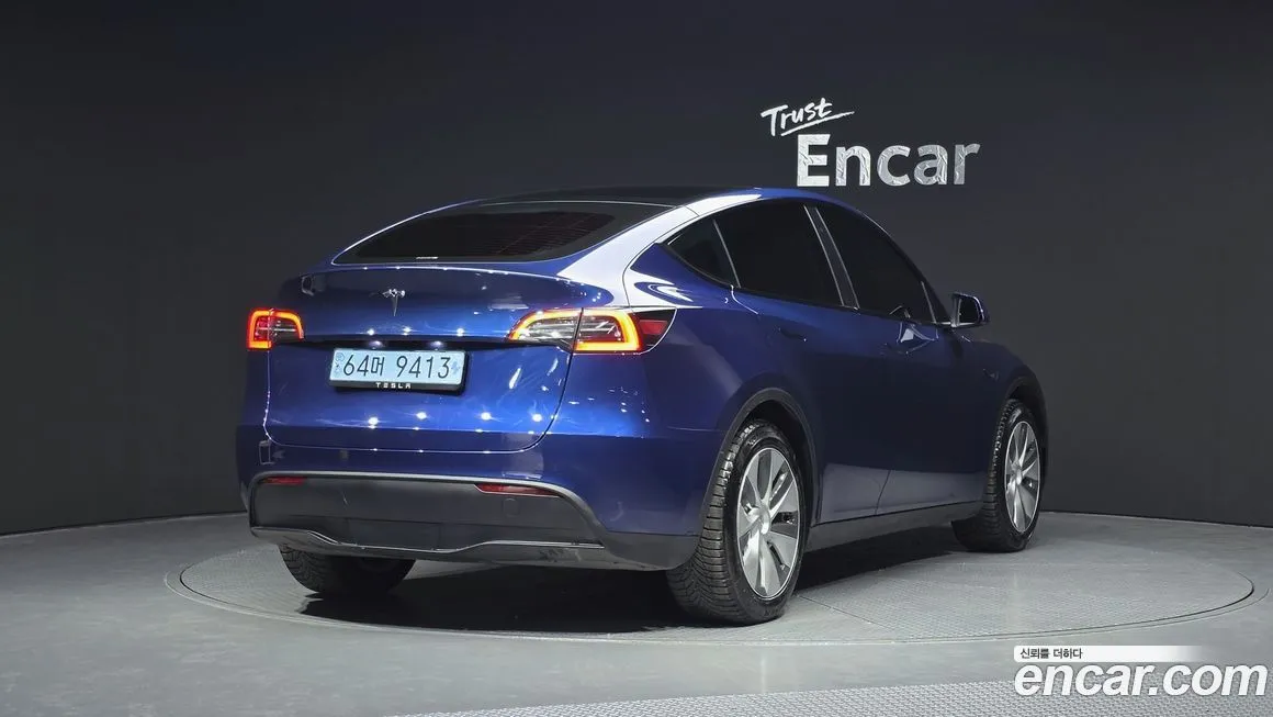 Tesla Model Y — фото 4
