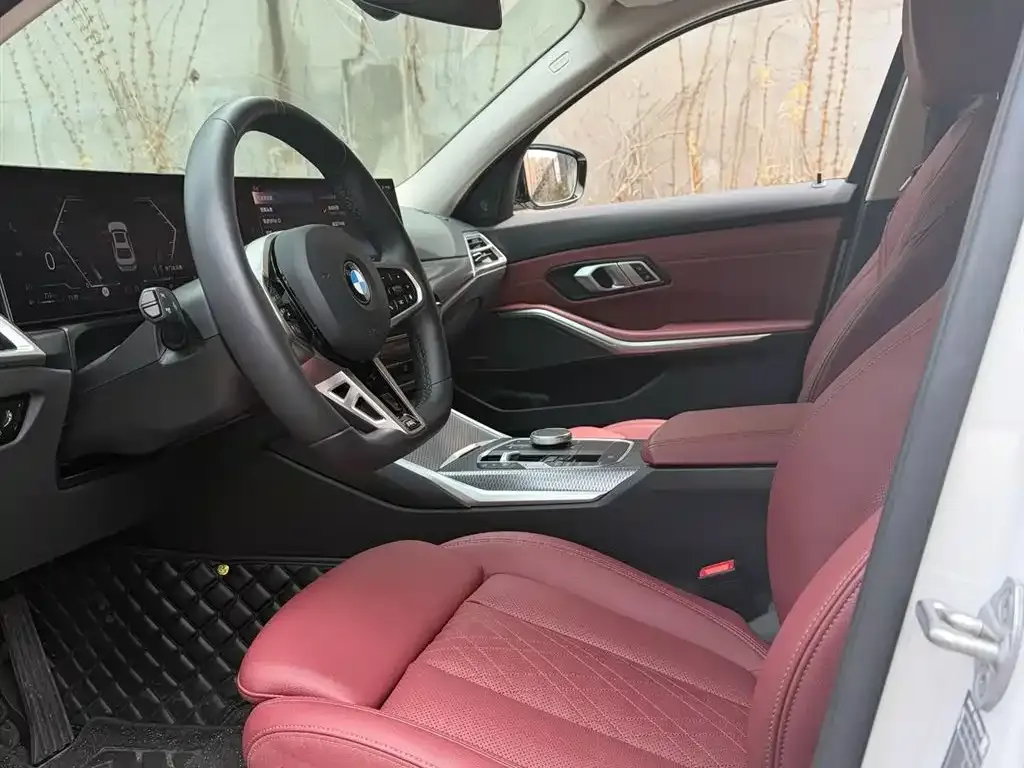 BMW 3 Series 2024 из CN, фото 4