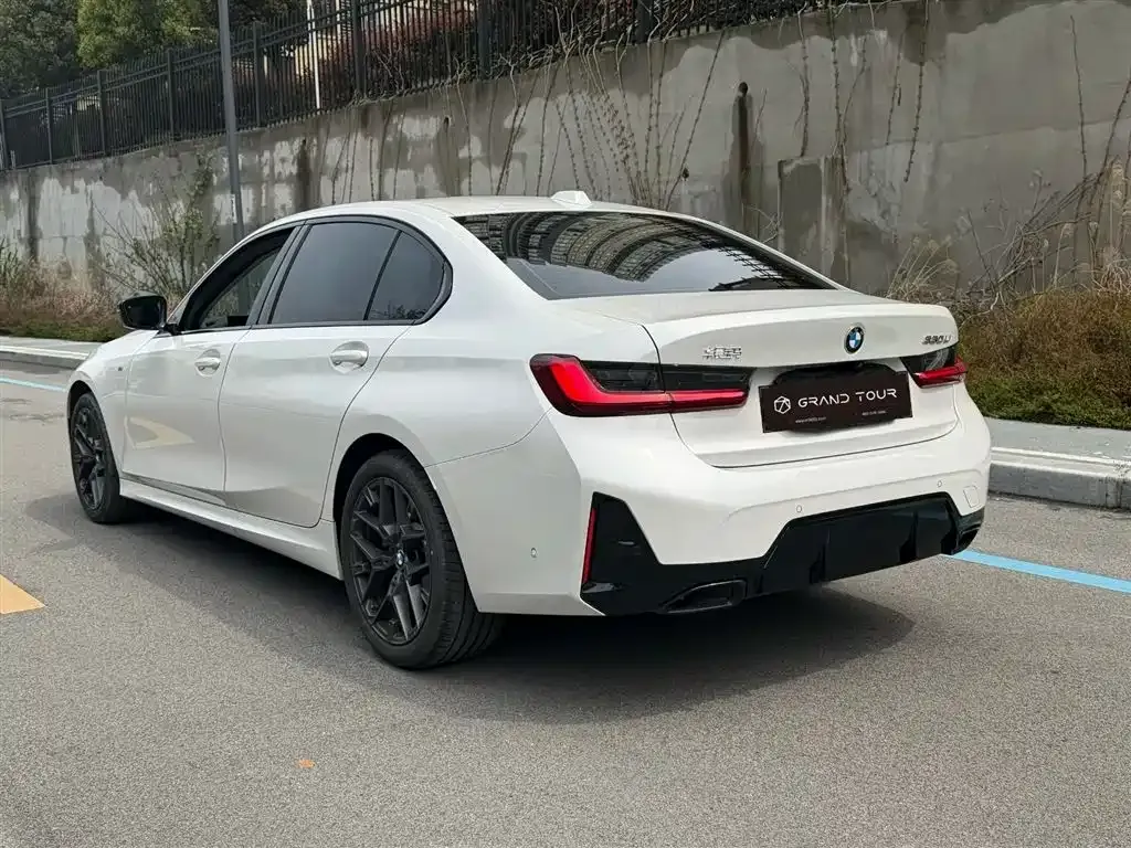 BMW 3 Series 2024 из CN, фото 5