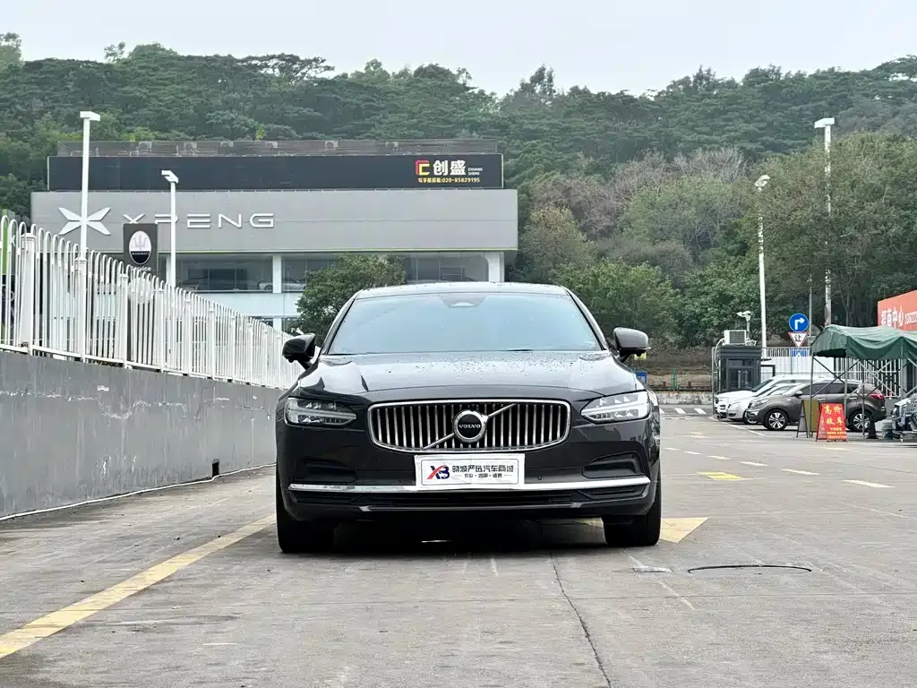 Volvo S90 — фото 4
