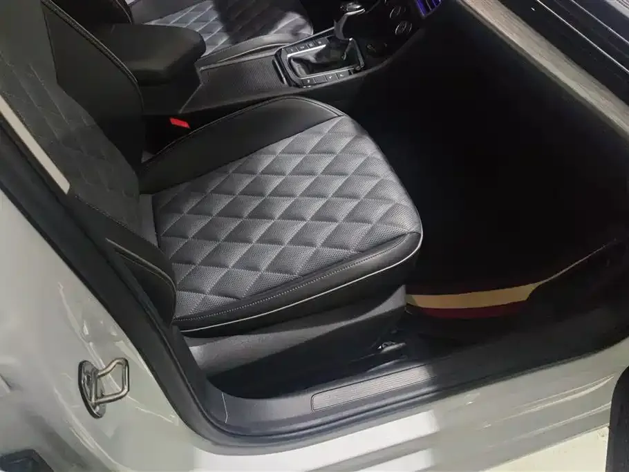 Volkswagen Sagitar 2024 из CN, фото 7