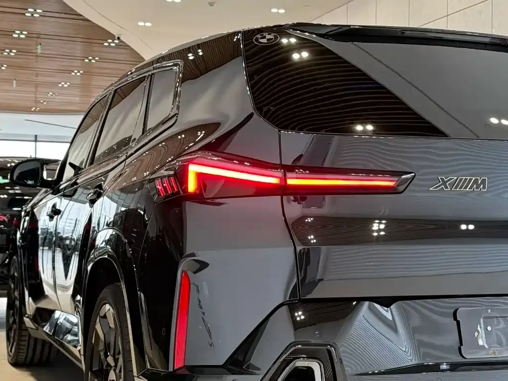 BMW XM 2024 из CN, фото 5