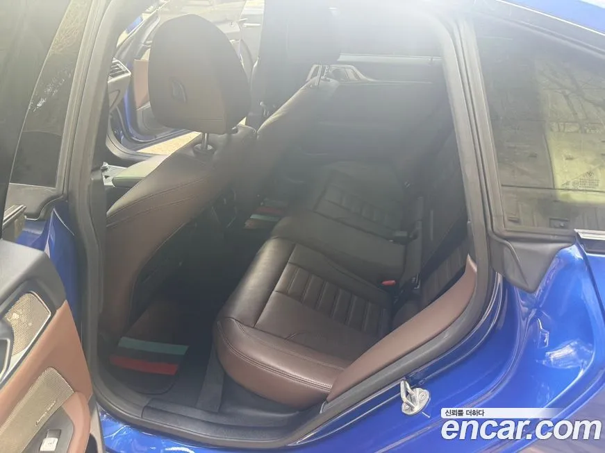 BMW i4 2023 из KR, фото 8