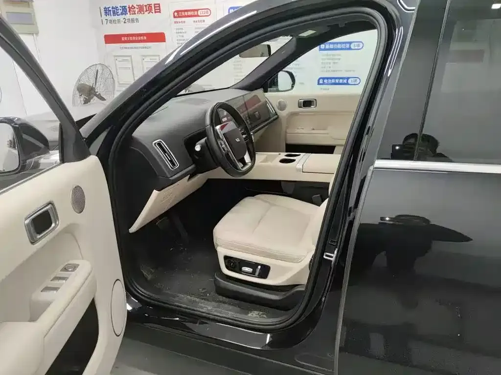 Li Auto L9 2023 из CN, фото 7