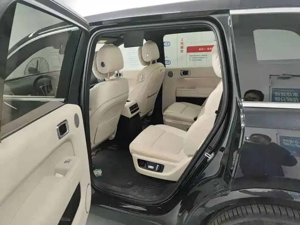 Li Auto L9 2023 из CN, фото 8