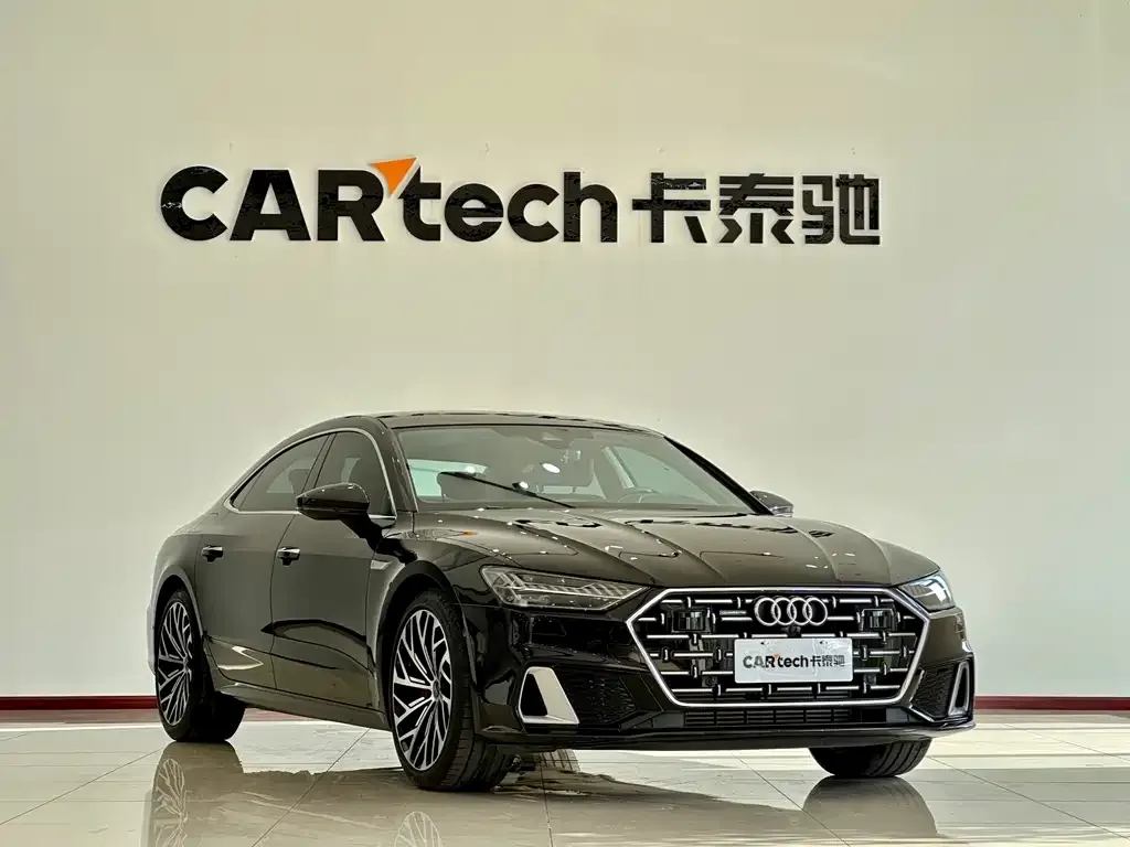 Audi A7L — фото 2