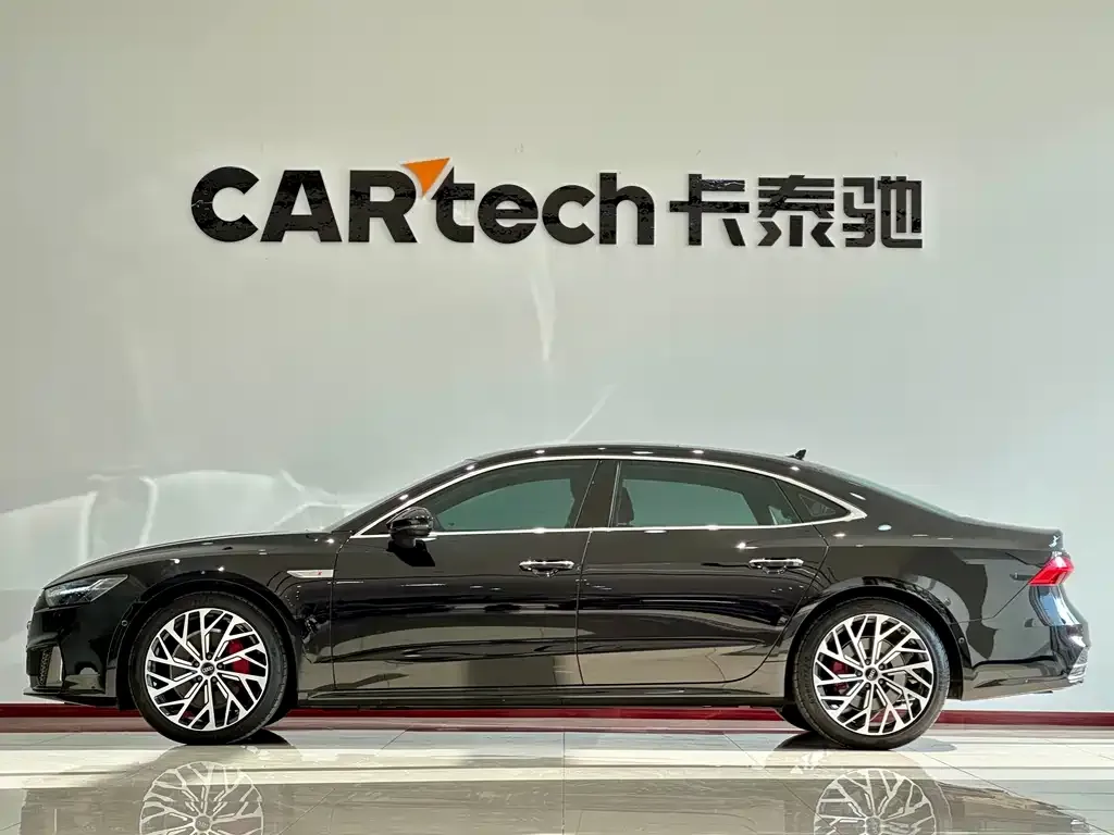 Audi A7L — фото 3
