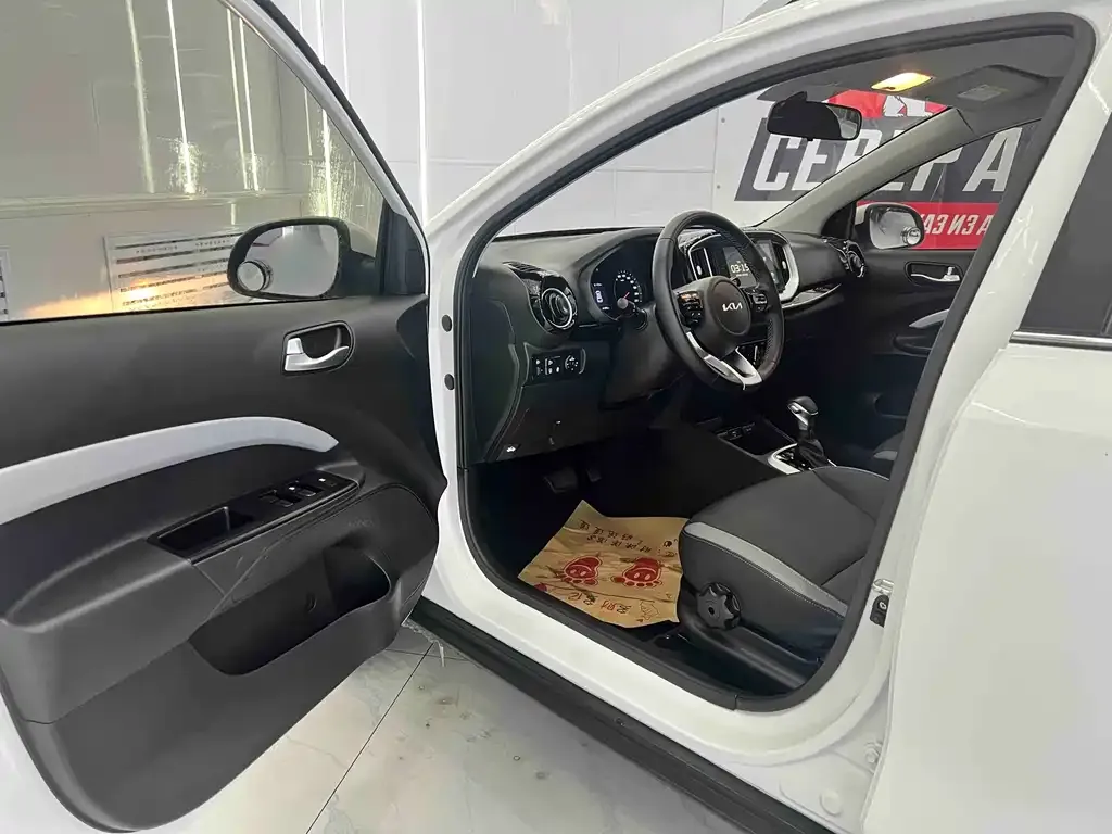 Kia KX1 2022 из CN, фото 6