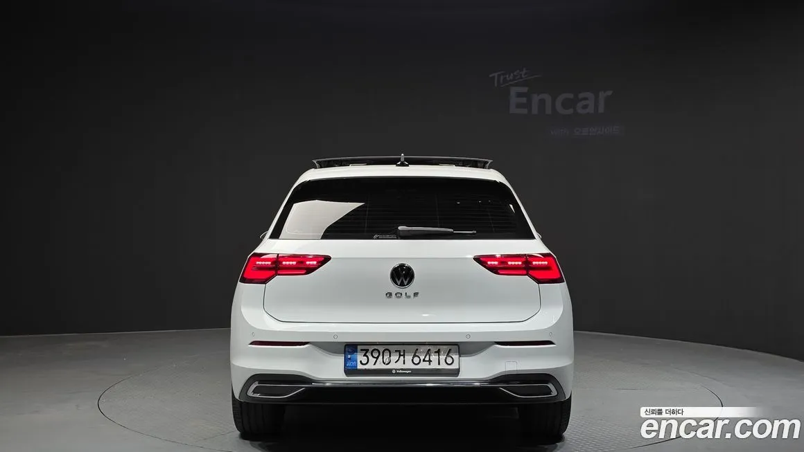 Volkswagen Golf 2022 из KR, фото 8