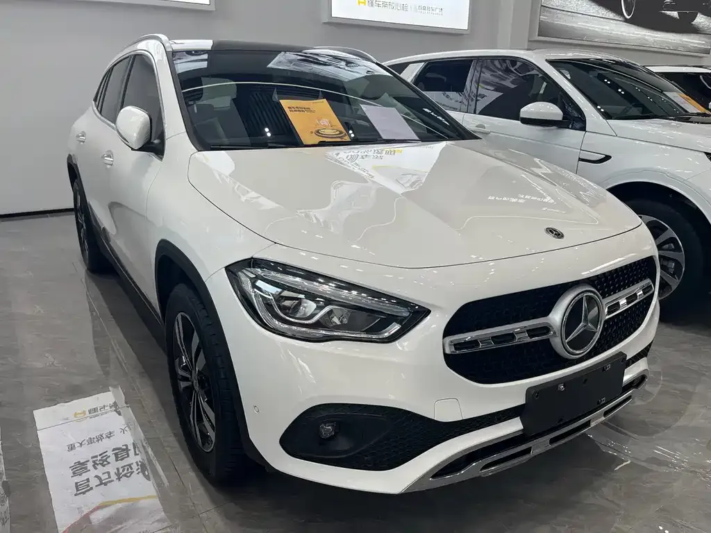 Mercedes-Benz GLA — фото 4