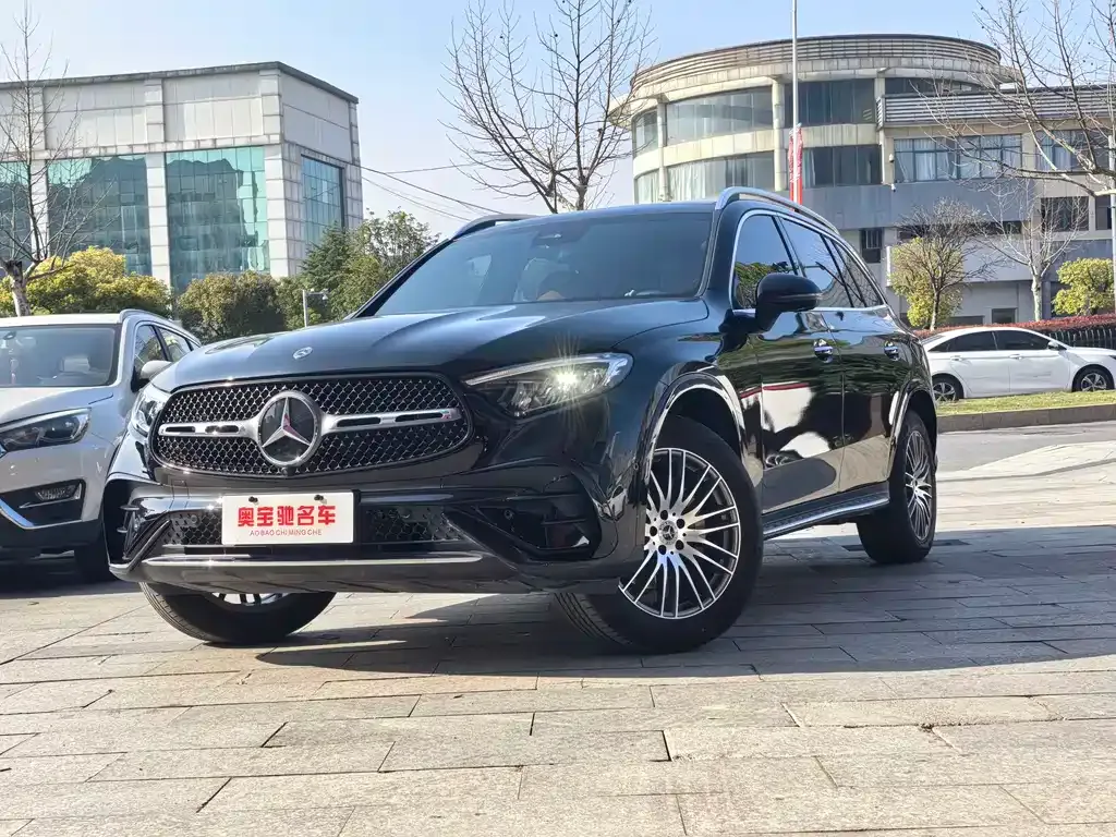 Mercedes-Benz GLC — фото 1