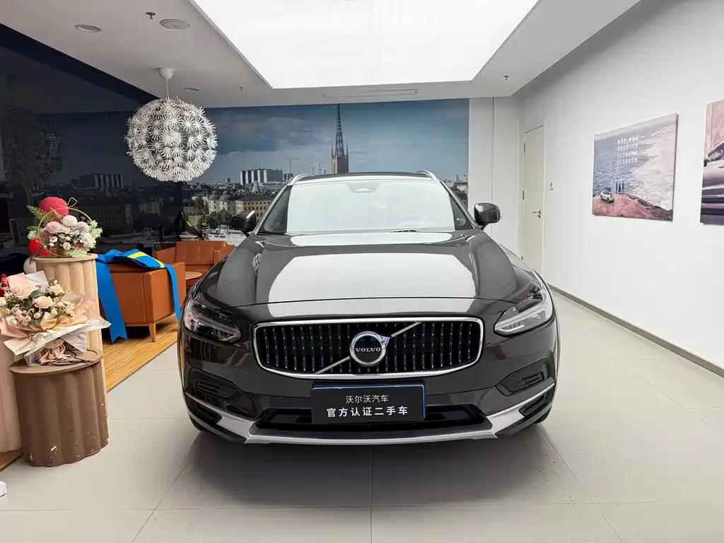 Volvo V90 — фото 8