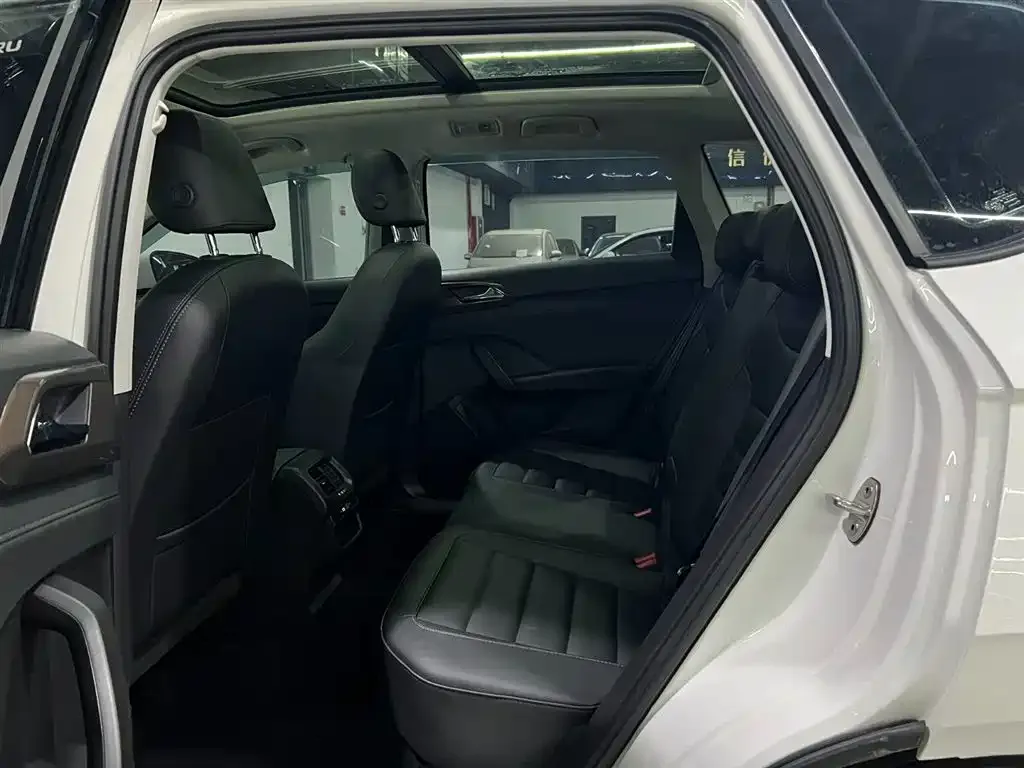 Volkswagen Tharu 2022 из CN, фото 2