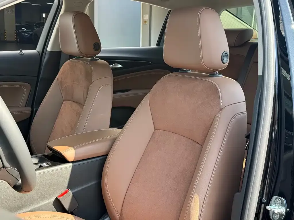 Buick Regal 2026 из CN, фото 8