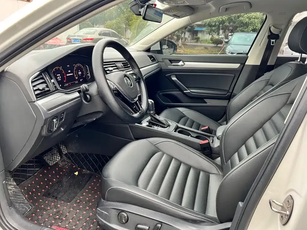 Volkswagen Lamando 2021 из CN, фото 2